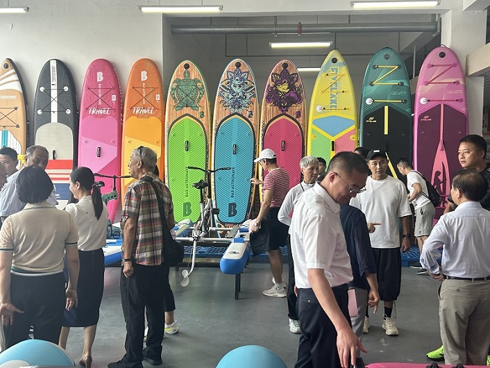 Breaking News: Hong Kong Swimming Delegation Visits Yaska Leisure Products Co.,Ltd.